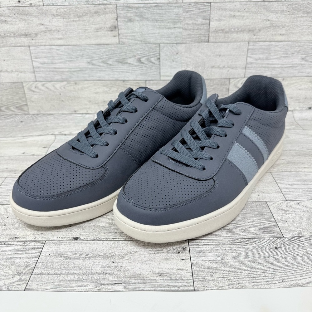 Like New- Men’s Ben Sherman Webber Navy Sz 8.5